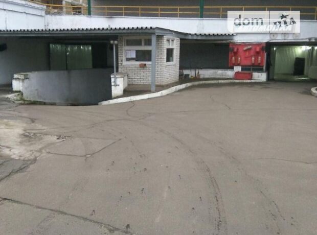 Место в гаражном кооперативе под легковое авто в Киеве, площадь 18 кв.м. фото 1 Место в гаражном кооперативе под легковое авто в Киеве, площадь 18 кв.м. фото 1