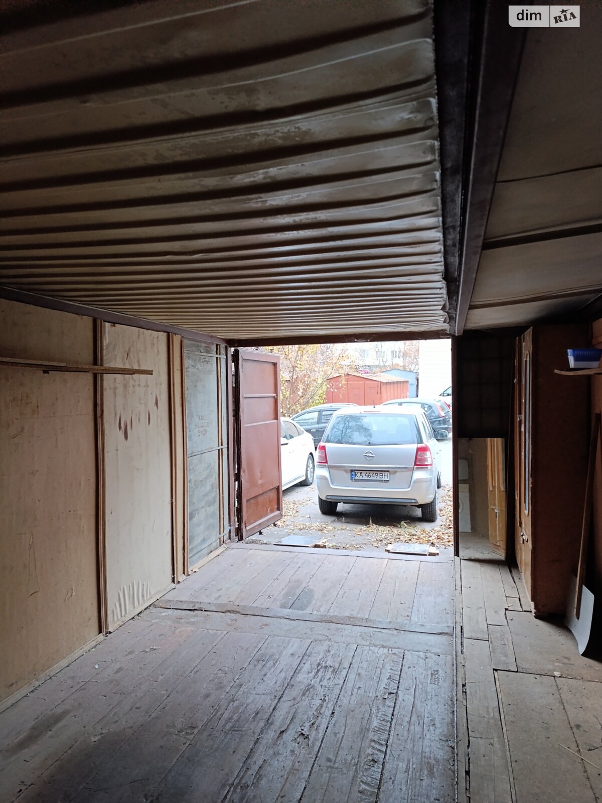 Место в гаражном кооперативе универсальный в Киеве, площадь 20 кв.м. фото 1