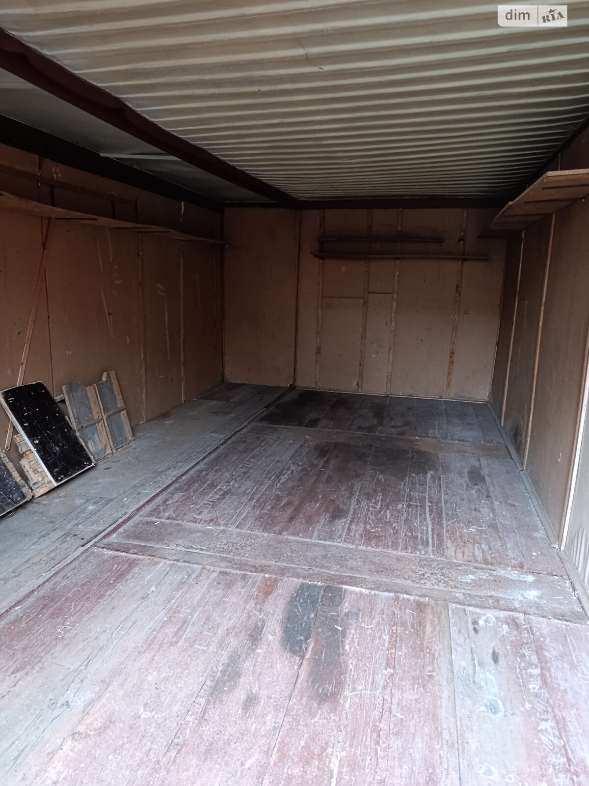 Место в гаражном кооперативе универсальный в Киеве, площадь 20 кв.м. фото 1