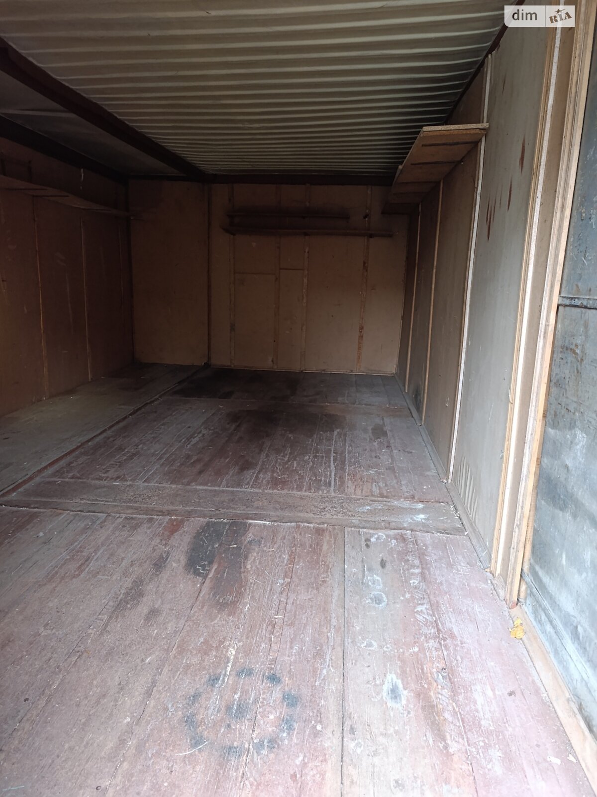 Место в гаражном кооперативе универсальный в Киеве, площадь 20 кв.м. фото 1