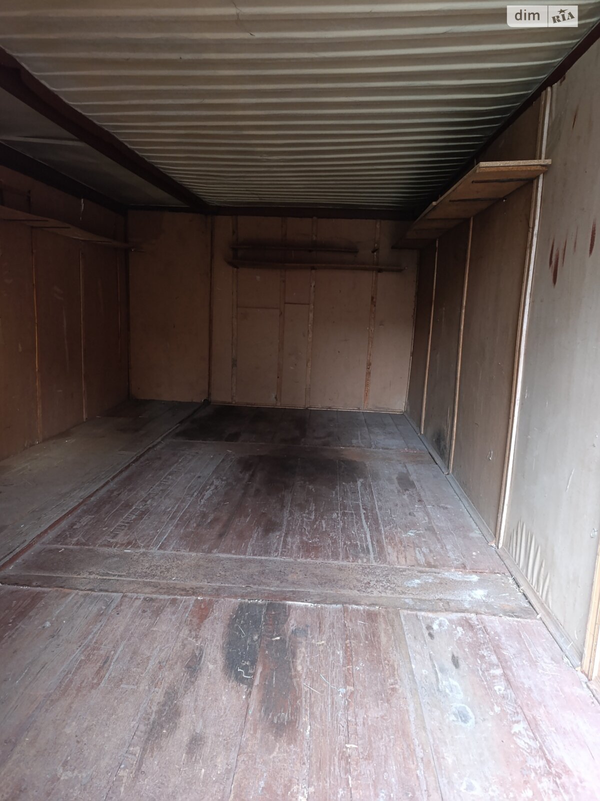 Место в гаражном кооперативе универсальный в Киеве, площадь 20 кв.м. фото 1