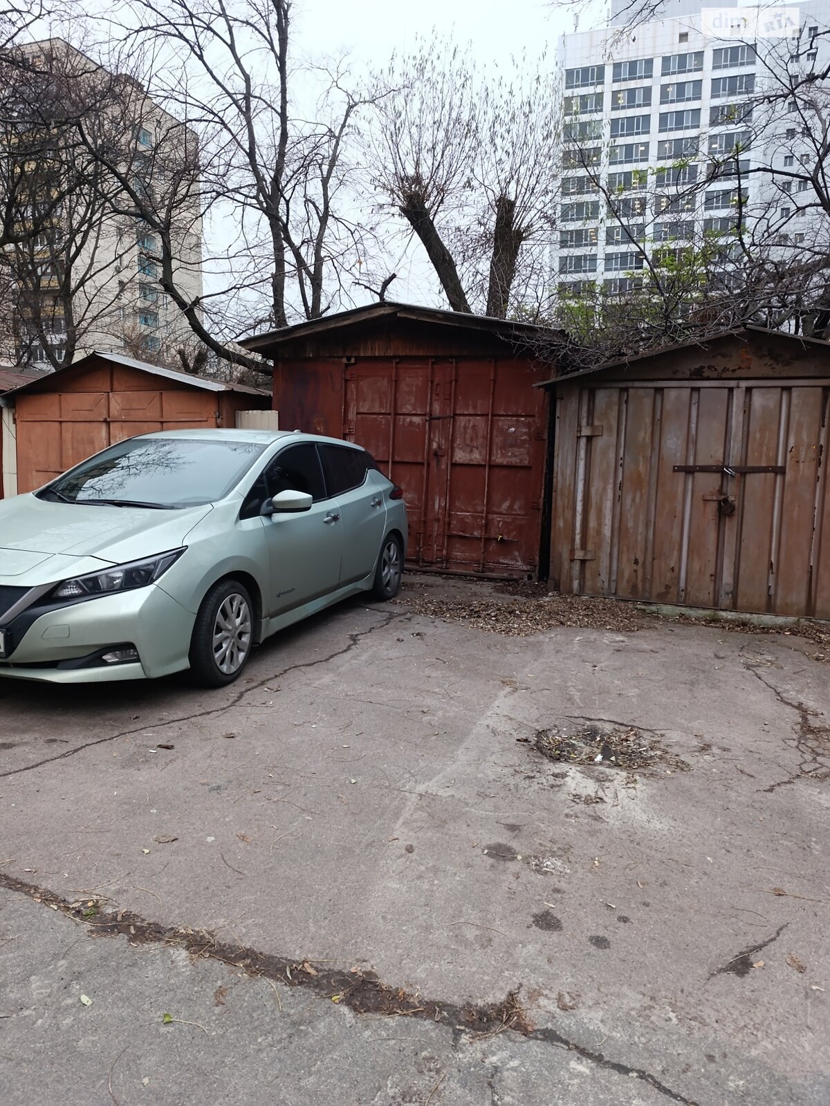 Место в гаражном кооперативе универсальный в Киеве, площадь 20 кв.м. фото 1