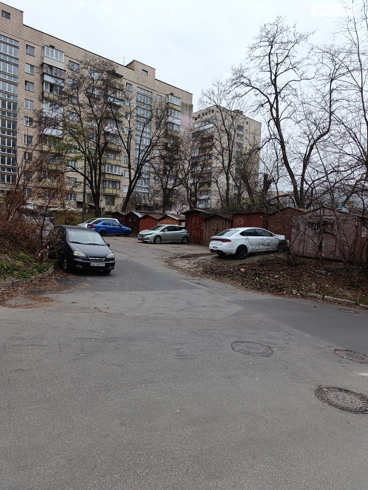 Место в гаражном кооперативе универсальный в Киеве, площадь 20 кв.м. фото 1