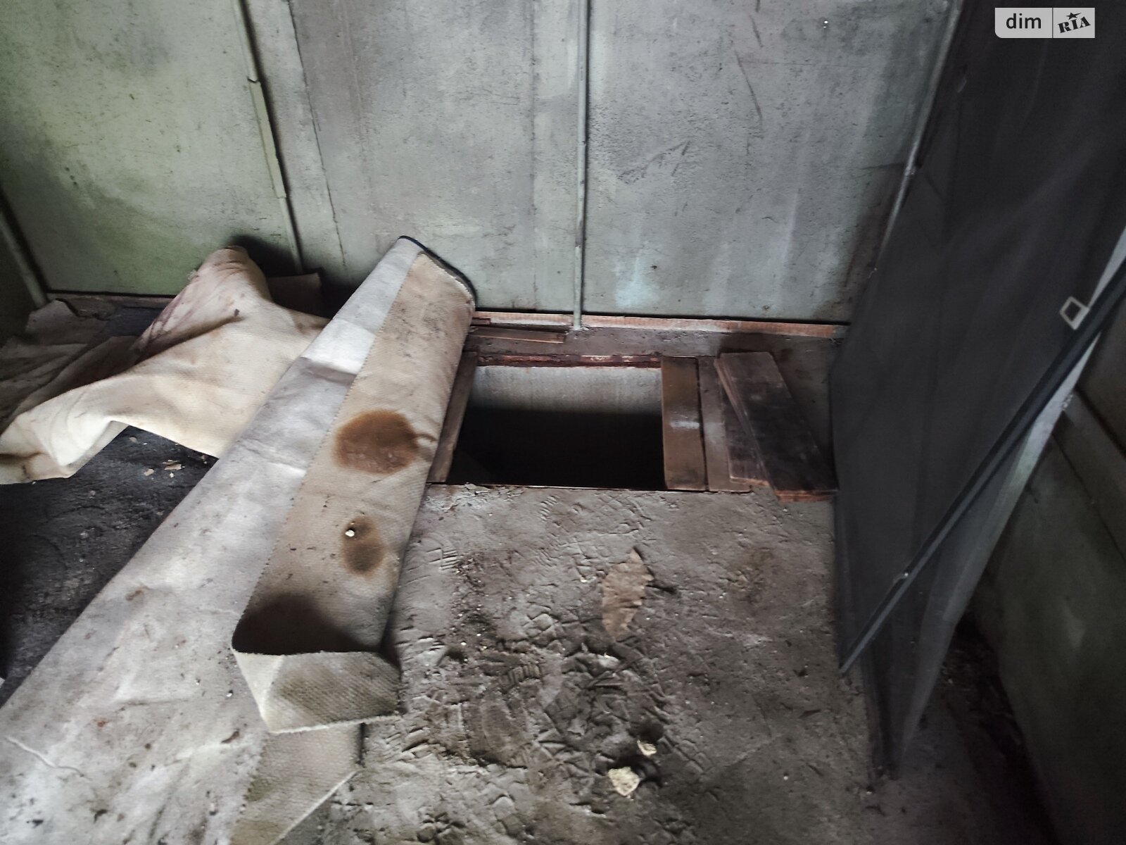 Місце в гаражному кооперативі під легкове авто в Києві, площа 13 кв.м. фото 1