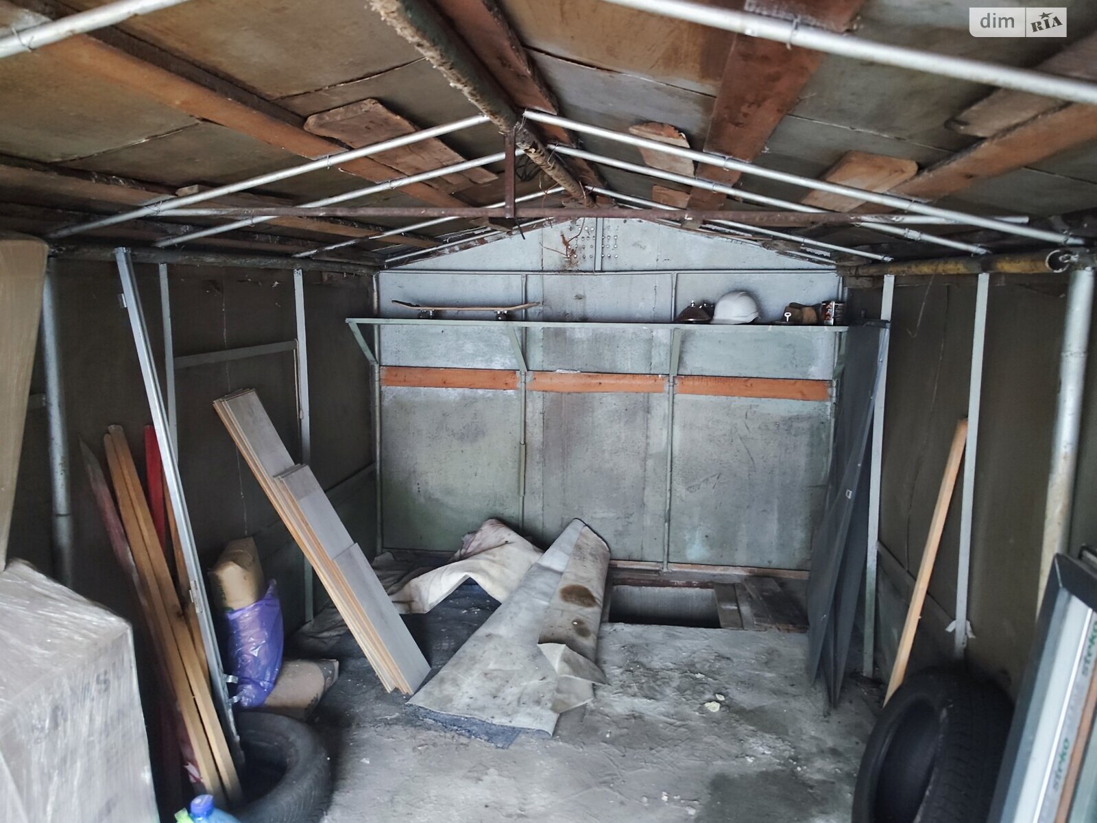 Місце в гаражному кооперативі під легкове авто в Києві, площа 13 кв.м. фото 1