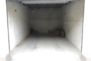 Место в гаражном кооперативе под легковое авто в Коломые, площадь 11.5 кв.м. фото 2