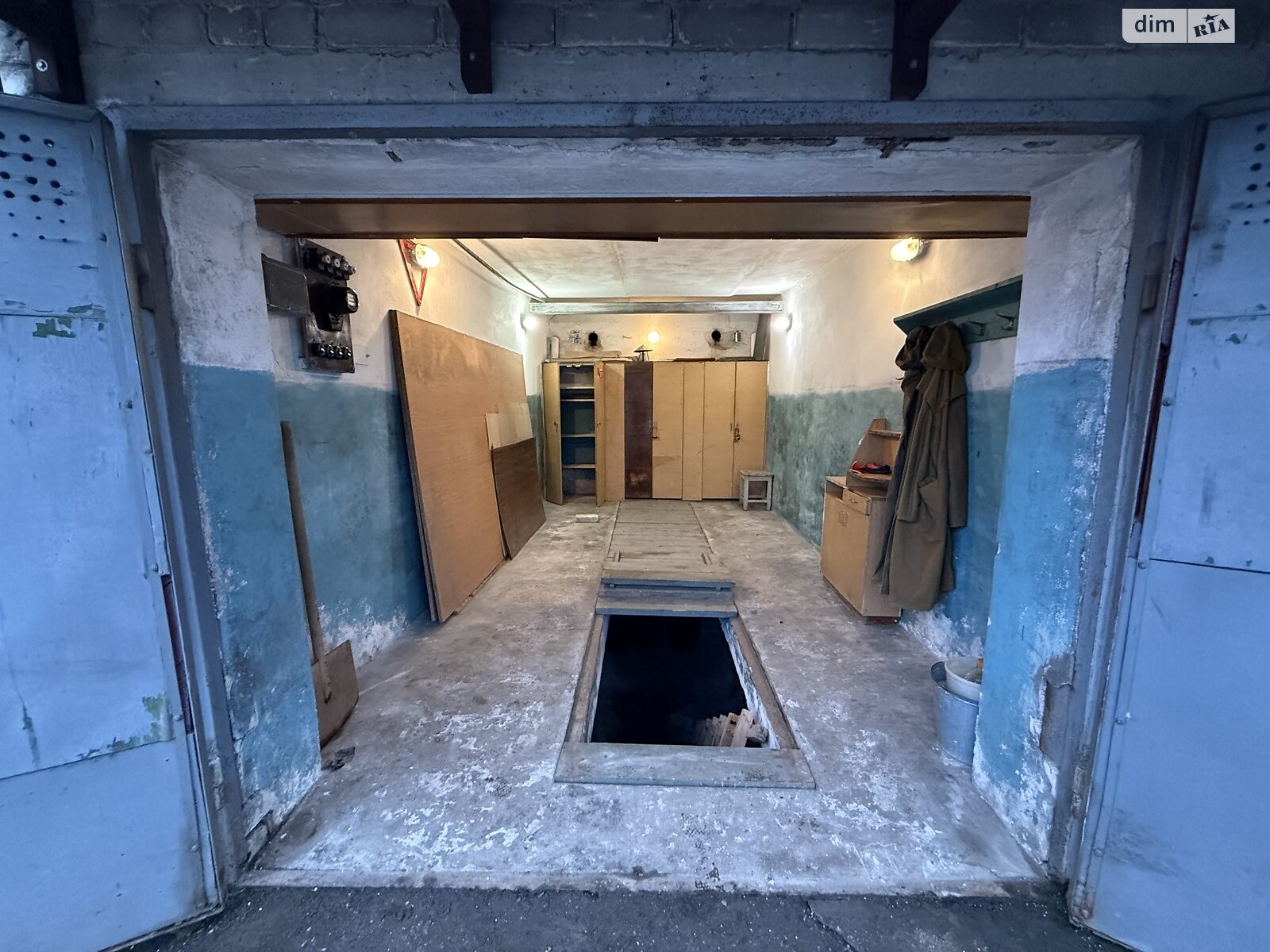 Место в гаражном кооперативе под легковое авто в Львове, площадь 24 кв.м. фото 1