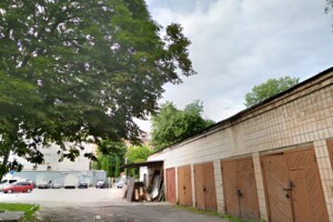 Місце в гаражному кооперативі під легкове авто в Рівному, площа 16 кв.м. фото 2