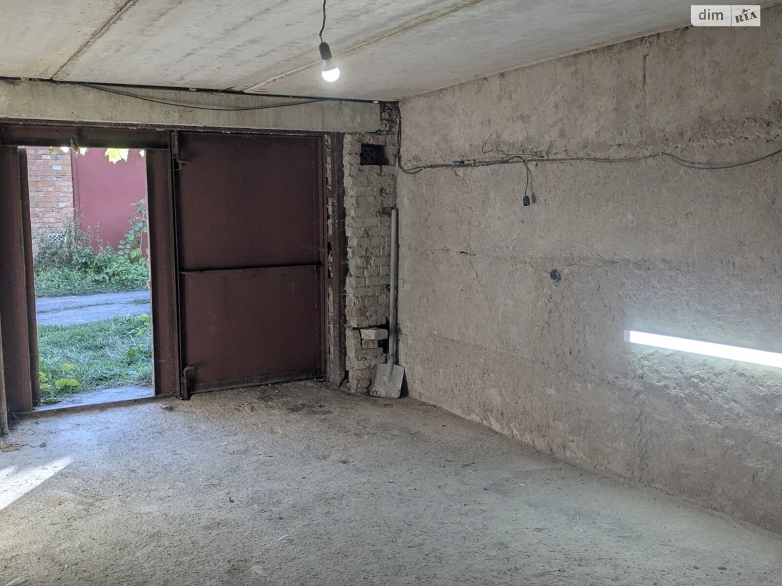 Місце в гаражному кооперативі під легкове авто в Вінниці, площа 20 кв.м. фото 1 Місце в гаражному кооперативі під легкове авто в Вінниці, площа 20 кв.м. фото 1