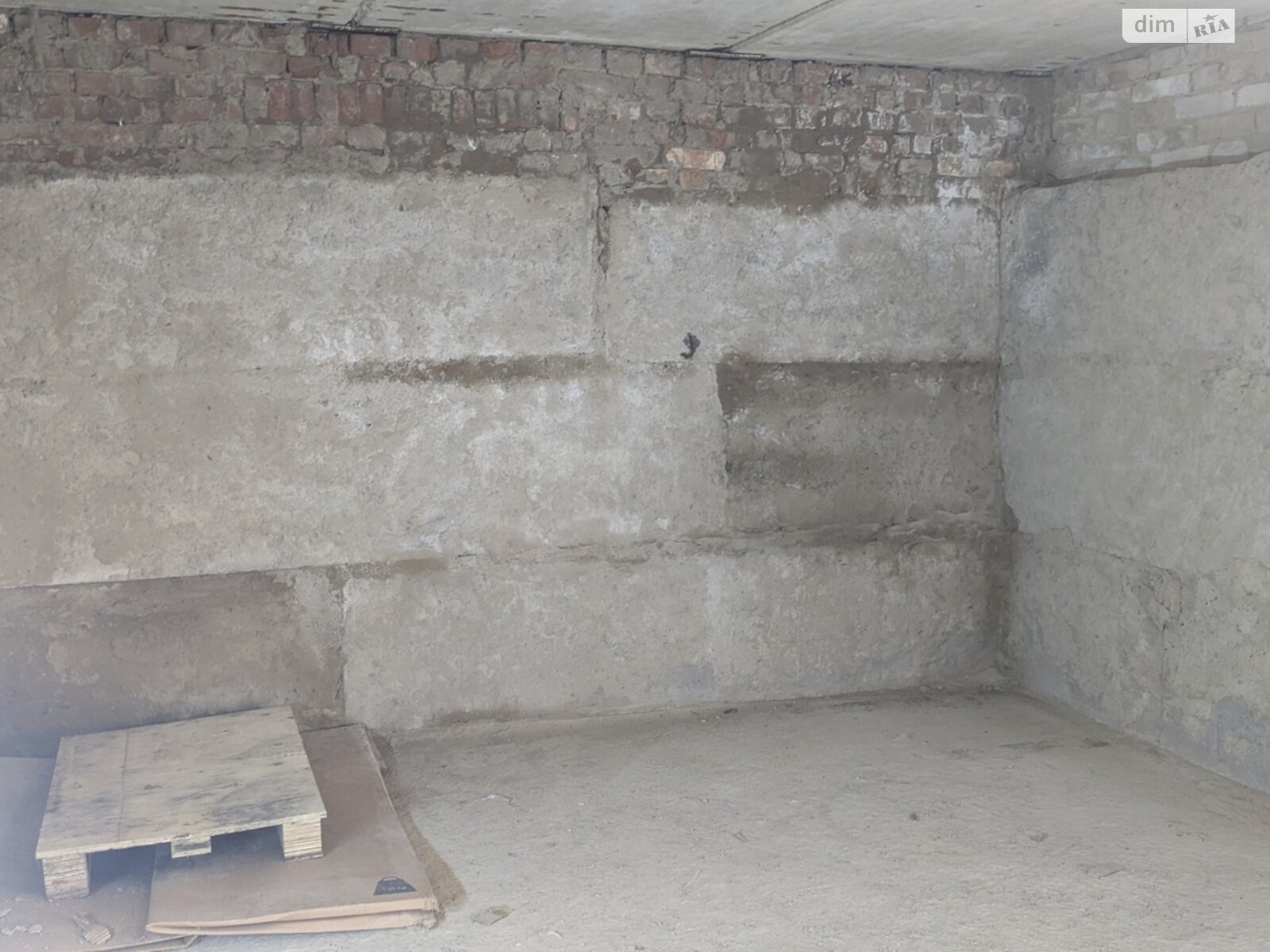 Місце в гаражному кооперативі під легкове авто в Вінниці, площа 20 кв.м. фото 1 Місце в гаражному кооперативі під легкове авто в Вінниці, площа 20 кв.м. фото 1