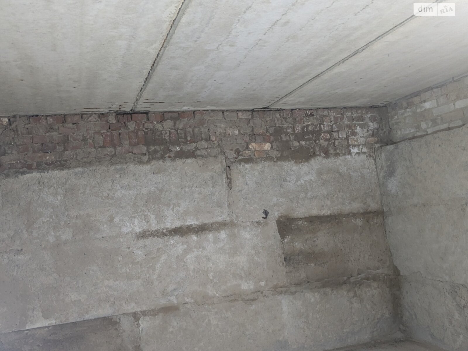 Місце в гаражному кооперативі під легкове авто в Вінниці, площа 20 кв.м. фото 1 Місце в гаражному кооперативі під легкове авто в Вінниці, площа 20 кв.м. фото 1