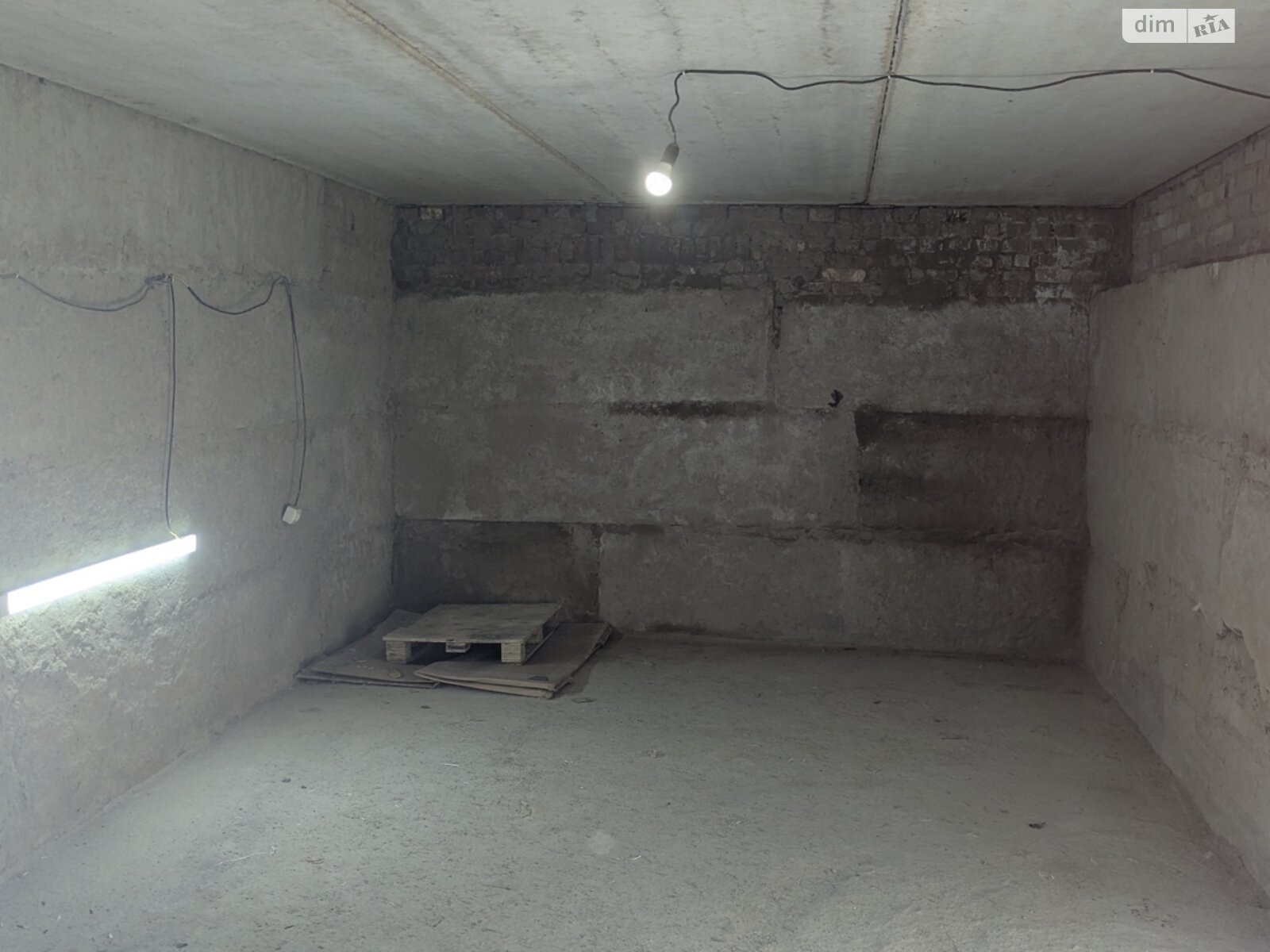 Місце в гаражному кооперативі під легкове авто в Вінниці, площа 20 кв.м. фото 1 Місце в гаражному кооперативі під легкове авто в Вінниці, площа 20 кв.м. фото 1