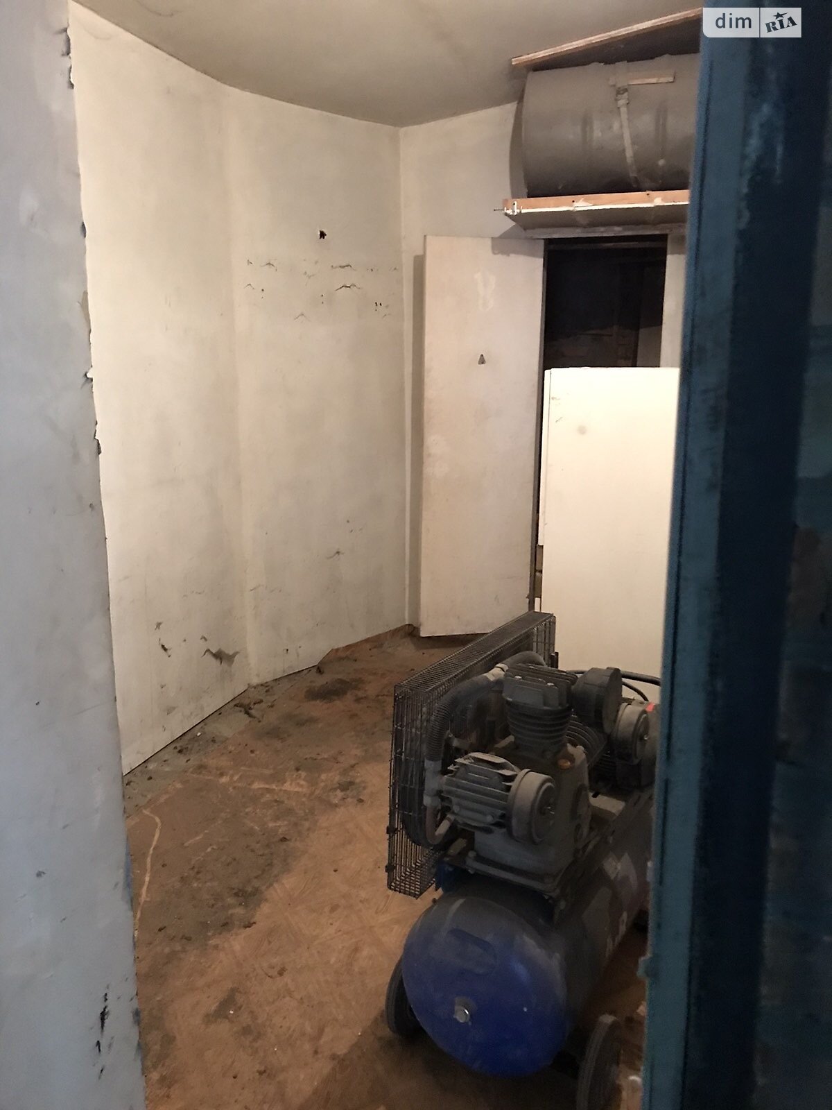 Місце в гаражному кооперативі універсальний в Вінниці, площа 160 кв.м. фото 1 Місце в гаражному кооперативі універсальний в Вінниці, площа 160 кв.м. фото 1