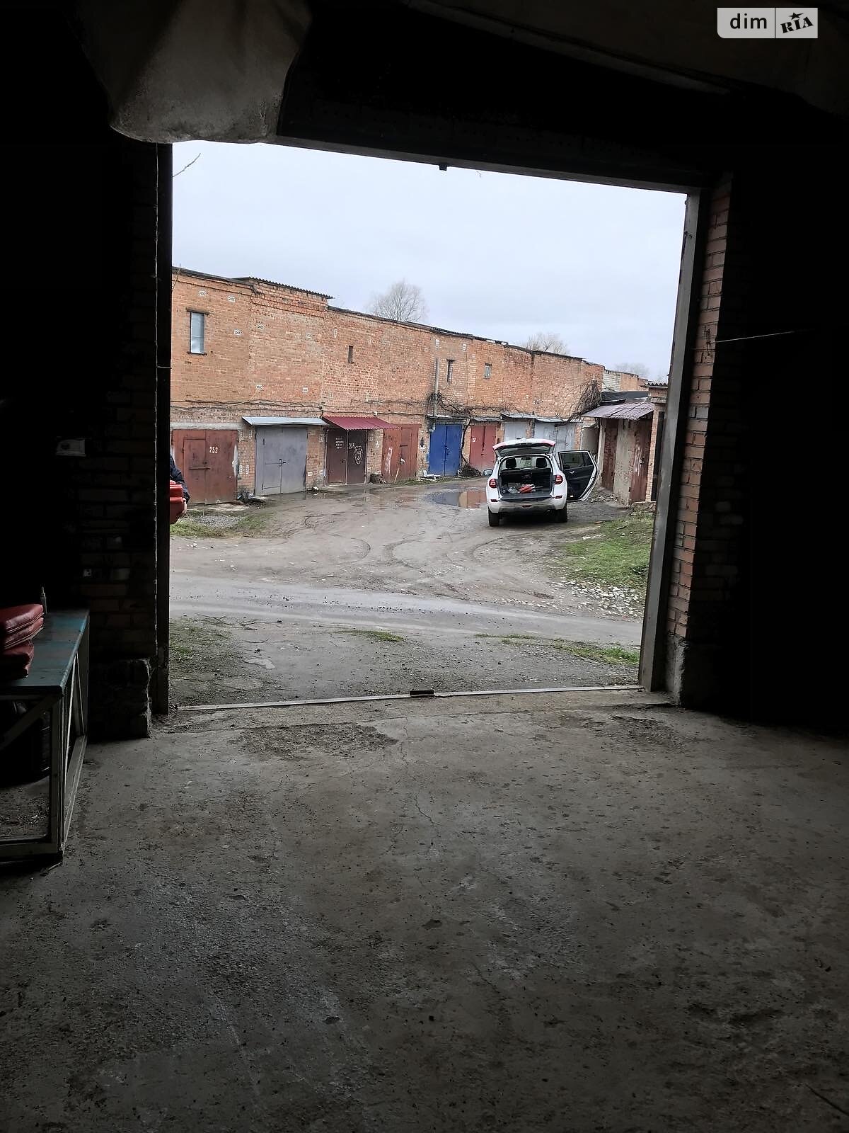 Місце в гаражному кооперативі універсальний в Вінниці, площа 160 кв.м. фото 1 Місце в гаражному кооперативі універсальний в Вінниці, площа 160 кв.м. фото 1