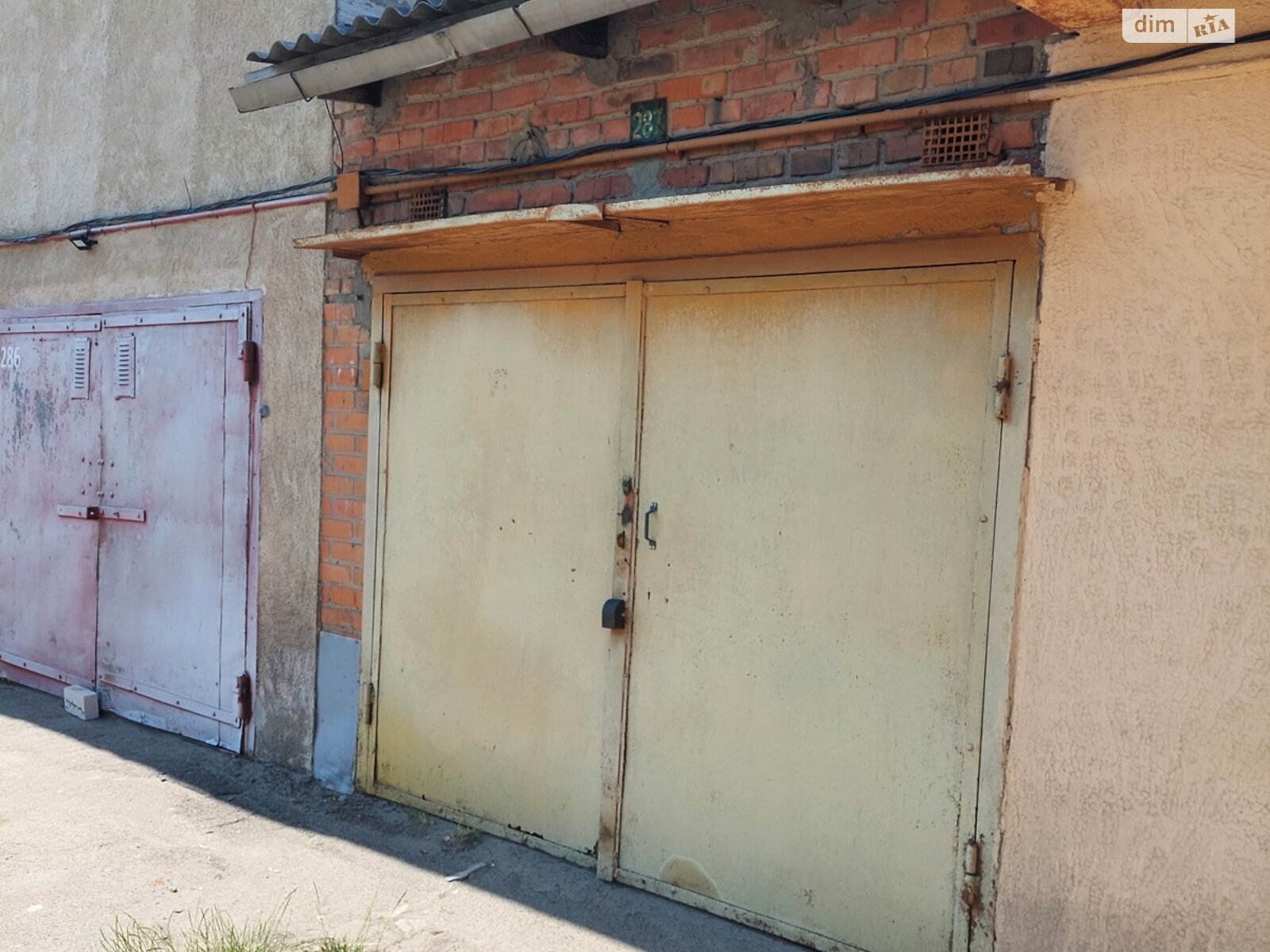 Місце в гаражному кооперативі під легкове авто в Вінниці, площа 18 кв.м. фото 1 Місце в гаражному кооперативі під легкове авто в Вінниці, площа 18 кв.м. фото 1