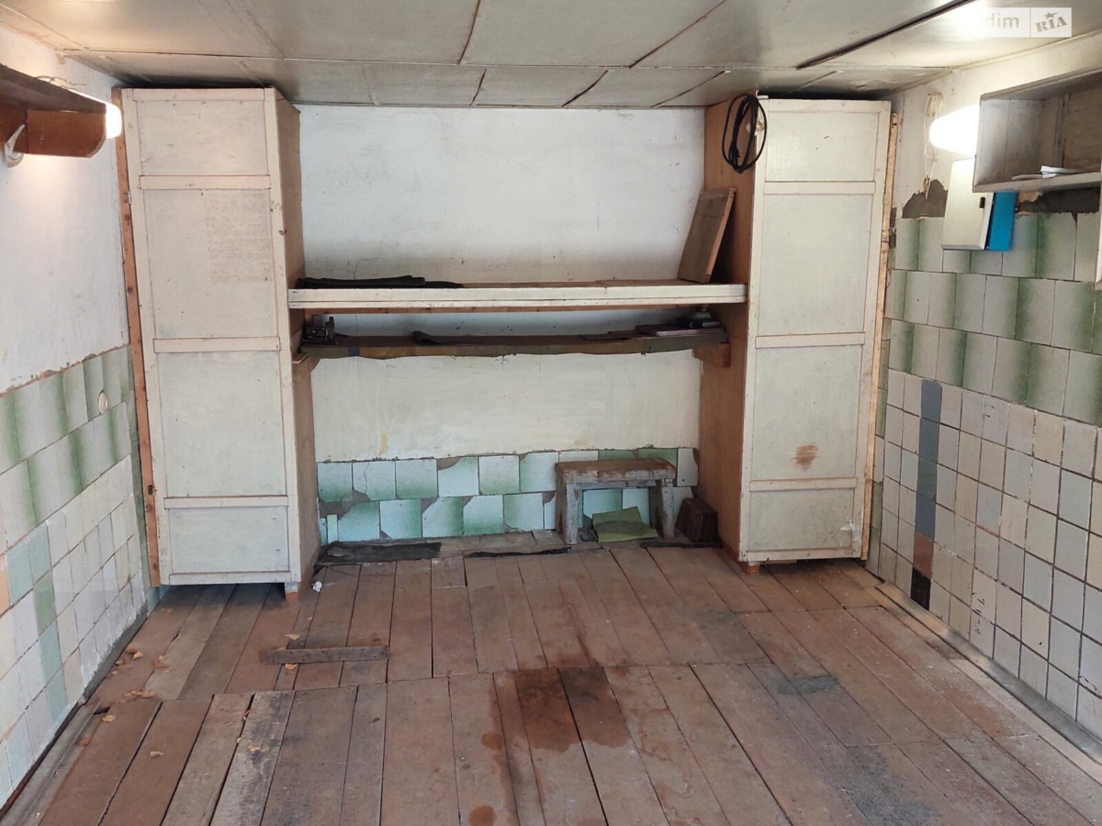 Місце в гаражному кооперативі під легкове авто в Вінниці, площа 18 кв.м. фото 1 Місце в гаражному кооперативі під легкове авто в Вінниці, площа 18 кв.м. фото 1