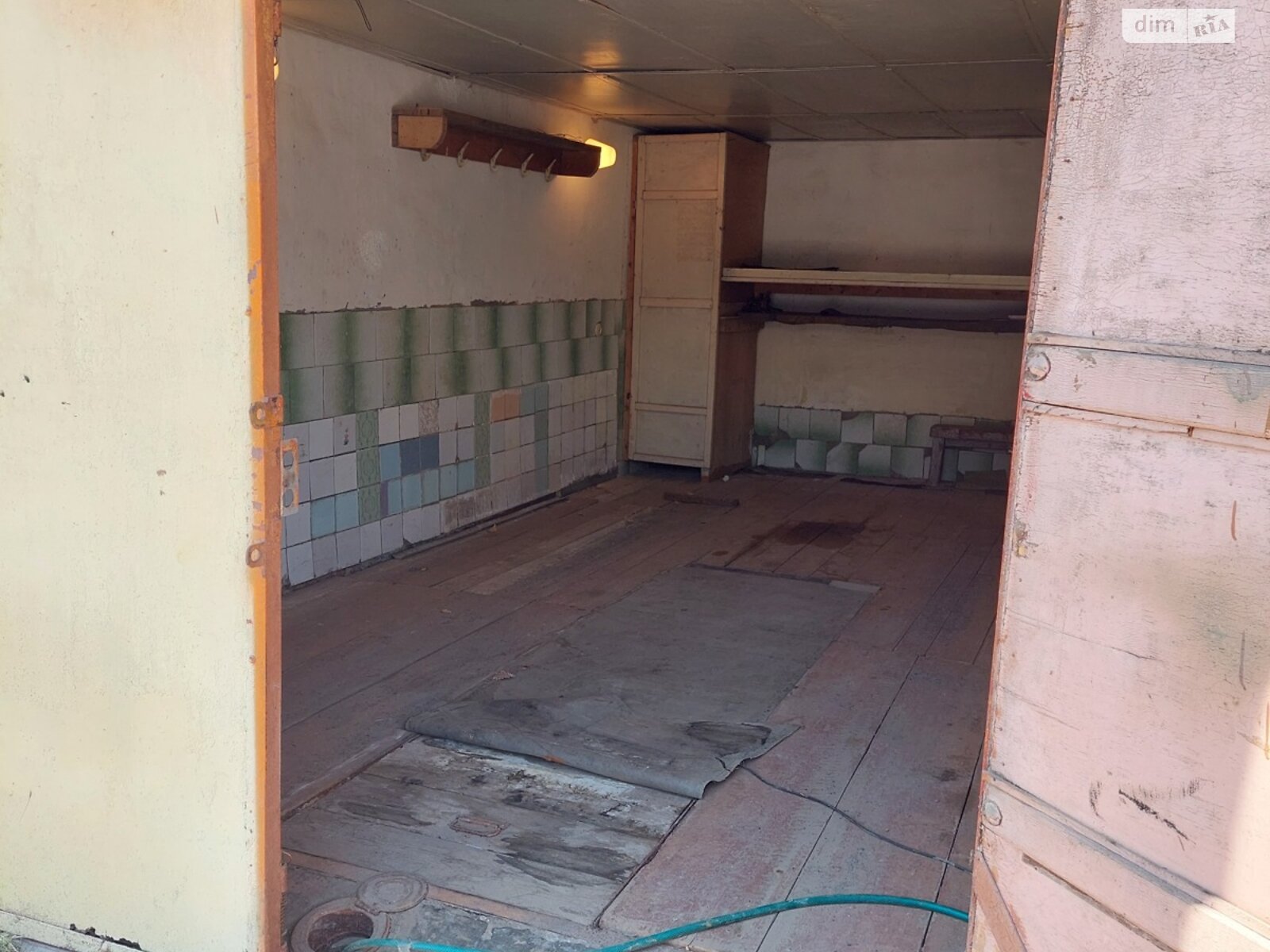 Місце в гаражному кооперативі під легкове авто в Вінниці, площа 18 кв.м. фото 1 Місце в гаражному кооперативі під легкове авто в Вінниці, площа 18 кв.м. фото 1