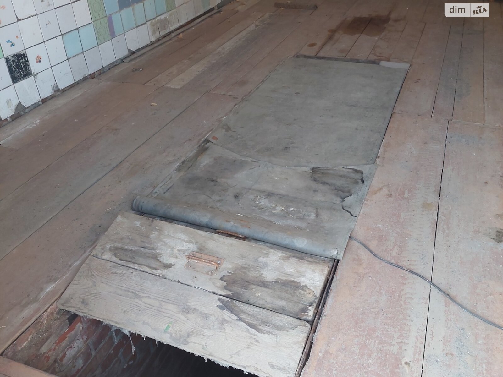 Місце в гаражному кооперативі під легкове авто в Вінниці, площа 18 кв.м. фото 1 Місце в гаражному кооперативі під легкове авто в Вінниці, площа 18 кв.м. фото 1