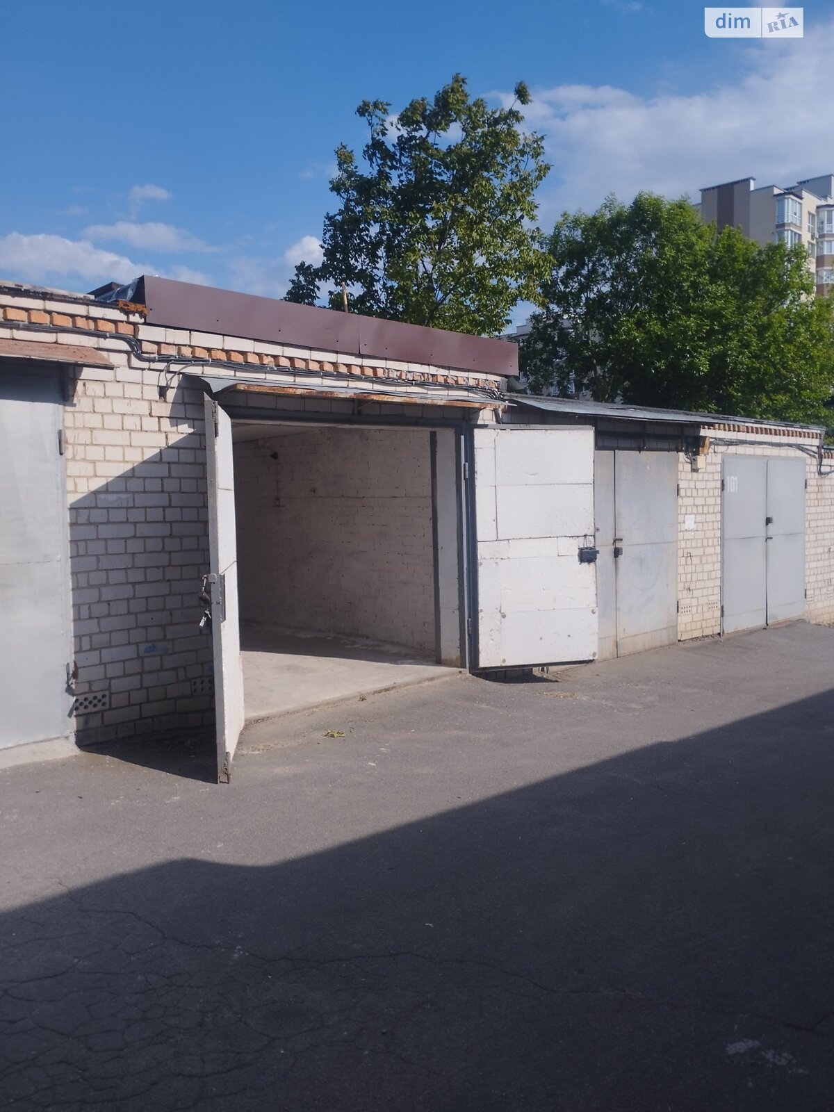 Місце в гаражному кооперативі універсальний в Вінниці, площа 25 кв.м. фото 1 Місце в гаражному кооперативі універсальний в Вінниці, площа 25 кв.м. фото 1