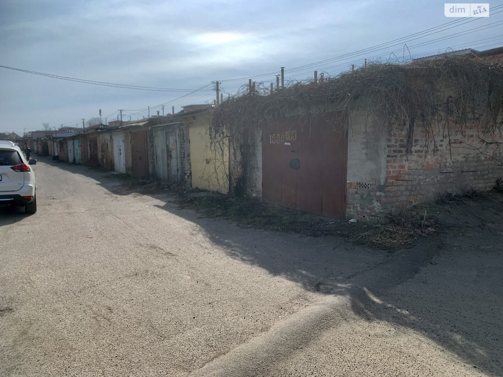 Место в гаражном кооперативе под легковое авто в Виннице, площадь 20 кв.м. фото 1