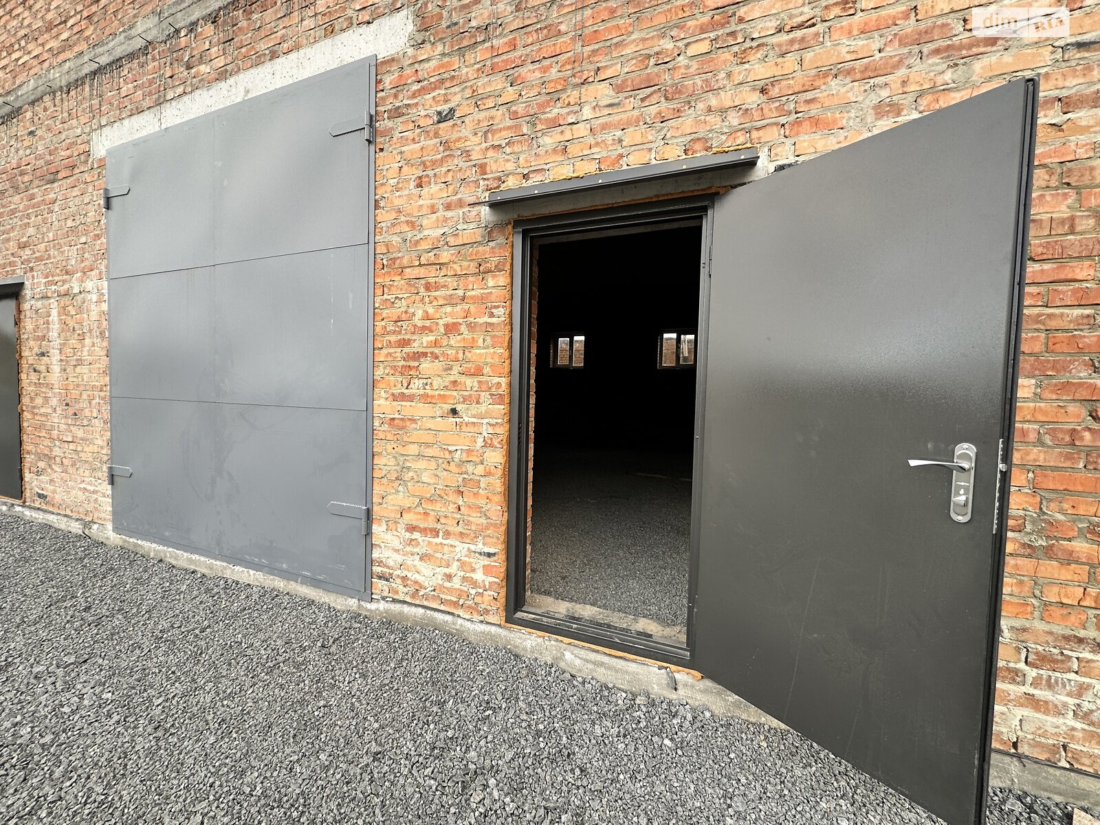 Место в гаражном кооперативе универсальный в Виннице, площадь 175 кв.м. фото 1 Место в гаражном кооперативе универсальный в Виннице, площадь 175 кв.м. фото 1