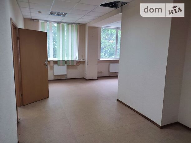 Объект сферы услуг в Черкассах, сдам в аренду по Смелянская улица 173/1, район Самолет, цена: 7 750 грн за объект фото 1 Объект сферы услуг в Черкассах, сдам в аренду по Смелянская улица 173/1, район Самолет, цена: 7 750 грн за объект фото 1