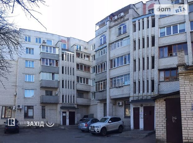 Объект сферы услуг в Чернигове, сдам в аренду по Гончая 17, район Центр, цена: 12 359 грн за объект фото 1 Объект сферы услуг в Чернигове, сдам в аренду по Гончая 17, район Центр, цена: 12 359 грн за объект фото 1