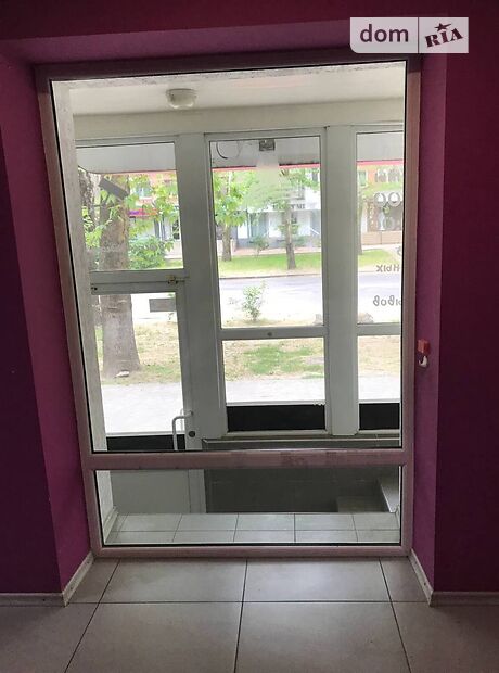 Объект сферы услуг в Херсоне, сдам в аренду по Кулика И. 129, район ХБК, цена: 7 000 грн за объект фото 1 Объект сферы услуг в Херсоне, сдам в аренду по Кулика И. 129, район ХБК, цена: 7 000 грн за объект фото 1