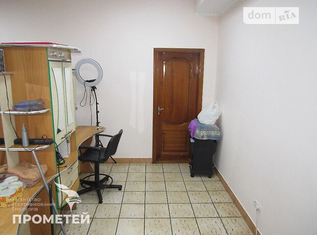 Объект сферы услуг в Виннице, сдам в аренду по Стельмаха улица, район Вишенка, цена: 20 000 грн за объект фото 1 Объект сферы услуг в Виннице, сдам в аренду по Стельмаха улица, район Вишенка, цена: 20 000 грн за объект фото 1
