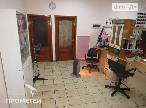 Объект сферы услуг в Виннице, сдам в аренду по Стельмаха улица, район Вишенка, цена: 20 000 грн за объект фото 1 Объект сферы услуг в Виннице, сдам в аренду по Стельмаха улица, район Вишенка, цена: 20 000 грн за объект фото 1