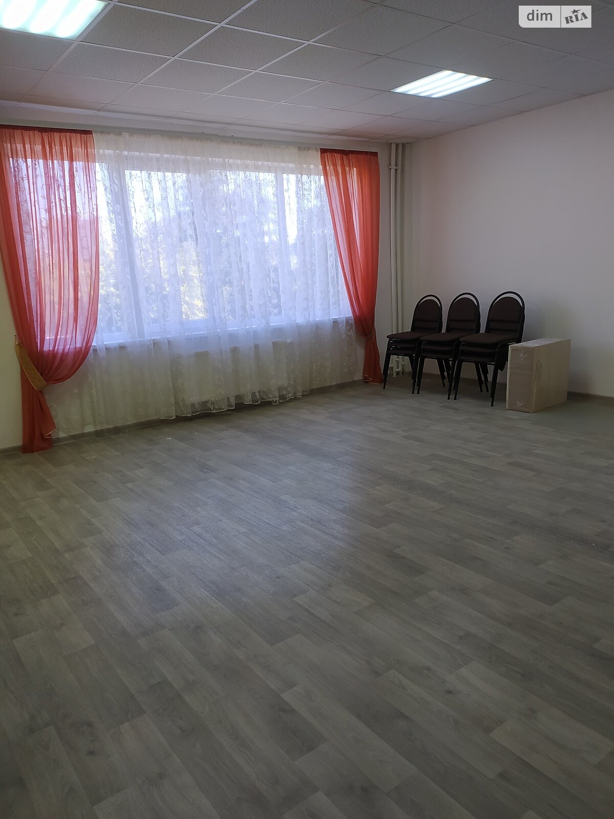 Аренда офисного помещения в Борисполе, Верхний Вал улица 29А, помещений - 1, этаж - 2 фото 1