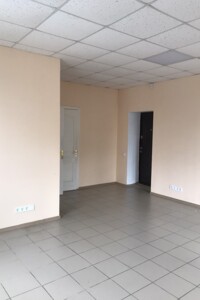 Аренда офисного помещения в Борисполе, Броварская улица 50, помещений - 2, этаж - 1 фото 2
