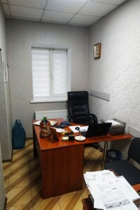Аренда офисного помещения в Черкассах, Смелянская улица, помещений -, этаж - 1 фото 2