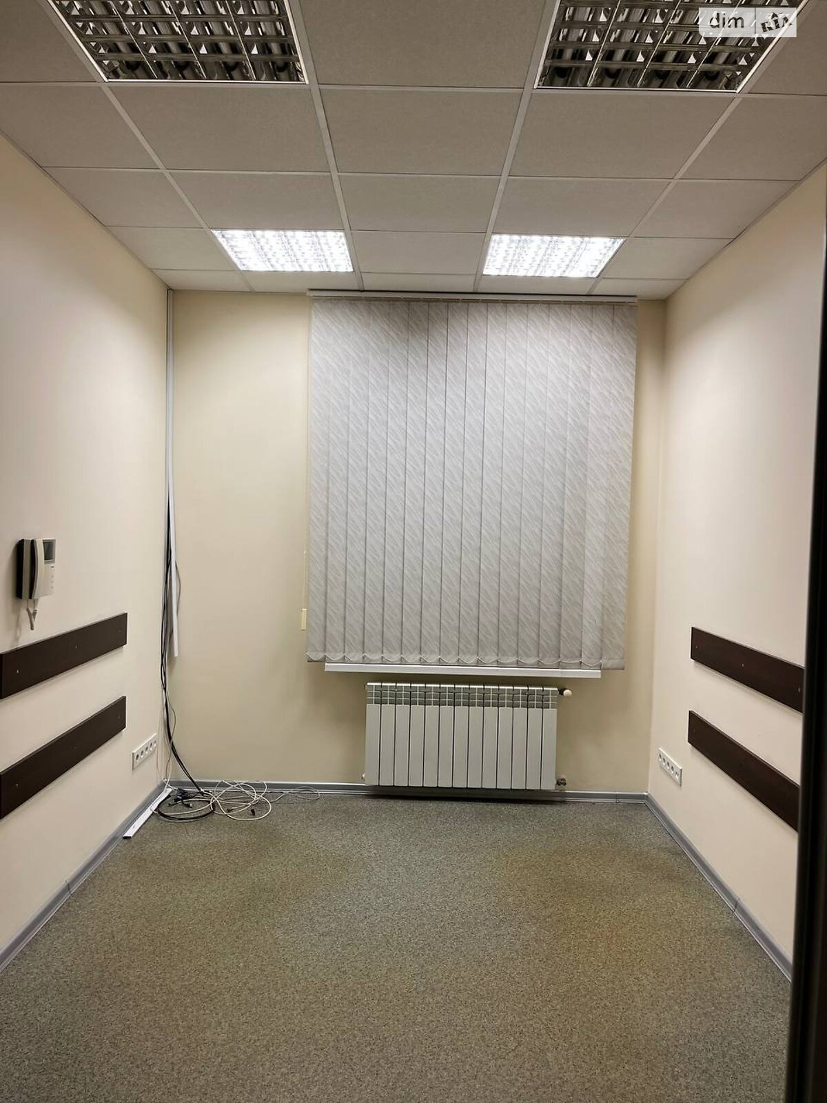 Оренда офісного приміщення в Черкасах, Святотроїцька вулиця 71, приміщень - 12, поверх - 1 фото 1