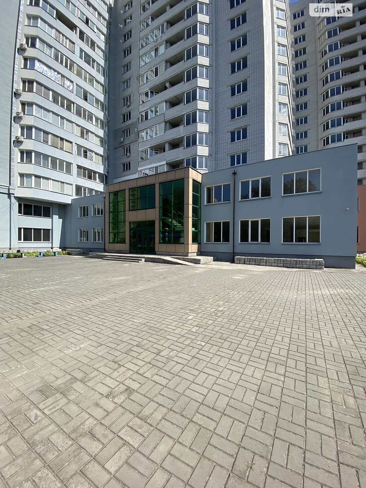 Аренда офисного помещения в Черкассах, Байды-Вишневецкого улица 97, помещений - 1, этаж - 1 фото 1