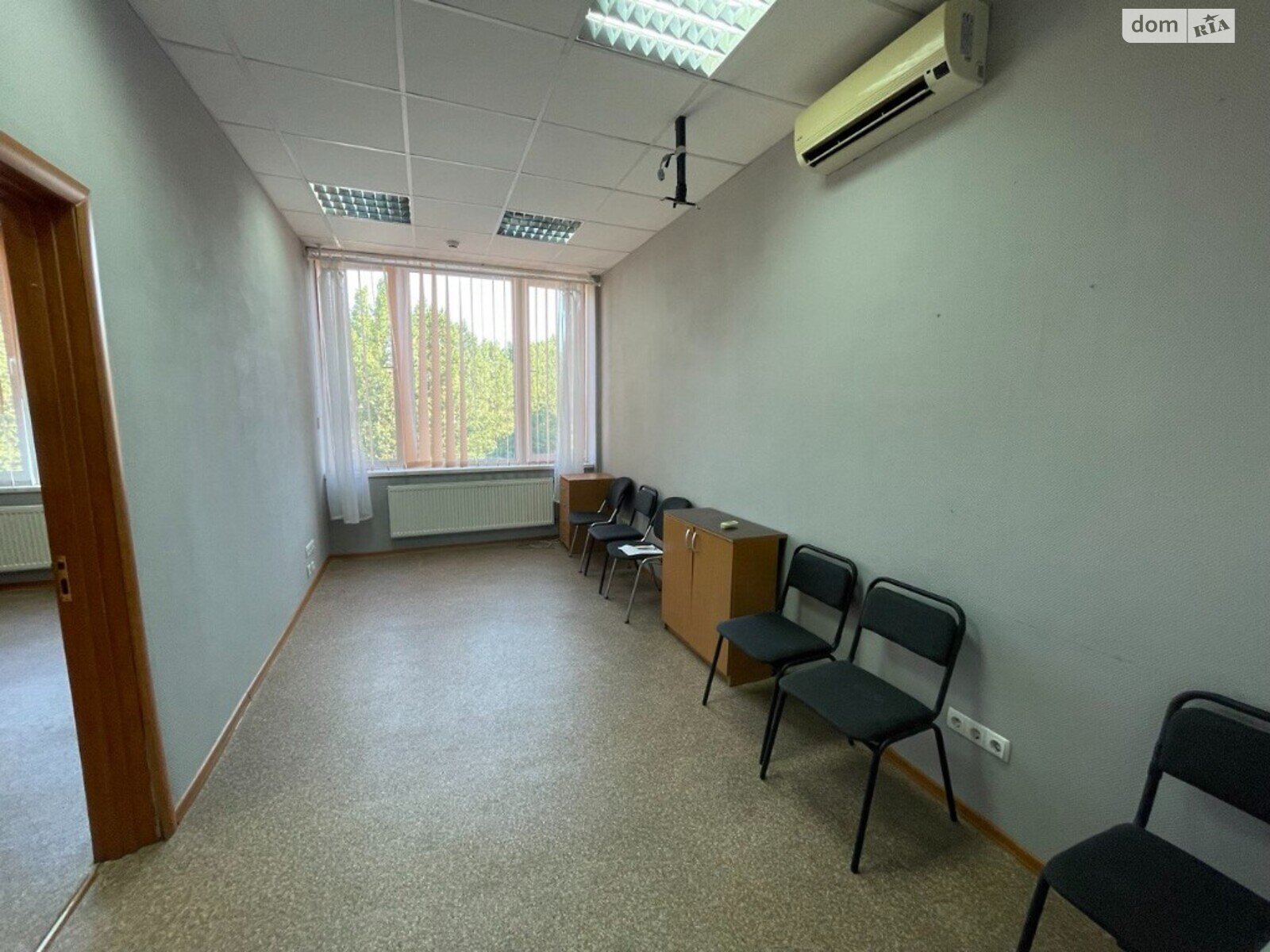 Аренда офисного помещения в Черкассах, Смелянская улица 23, помещений - 2, этаж - 3 фото 1
