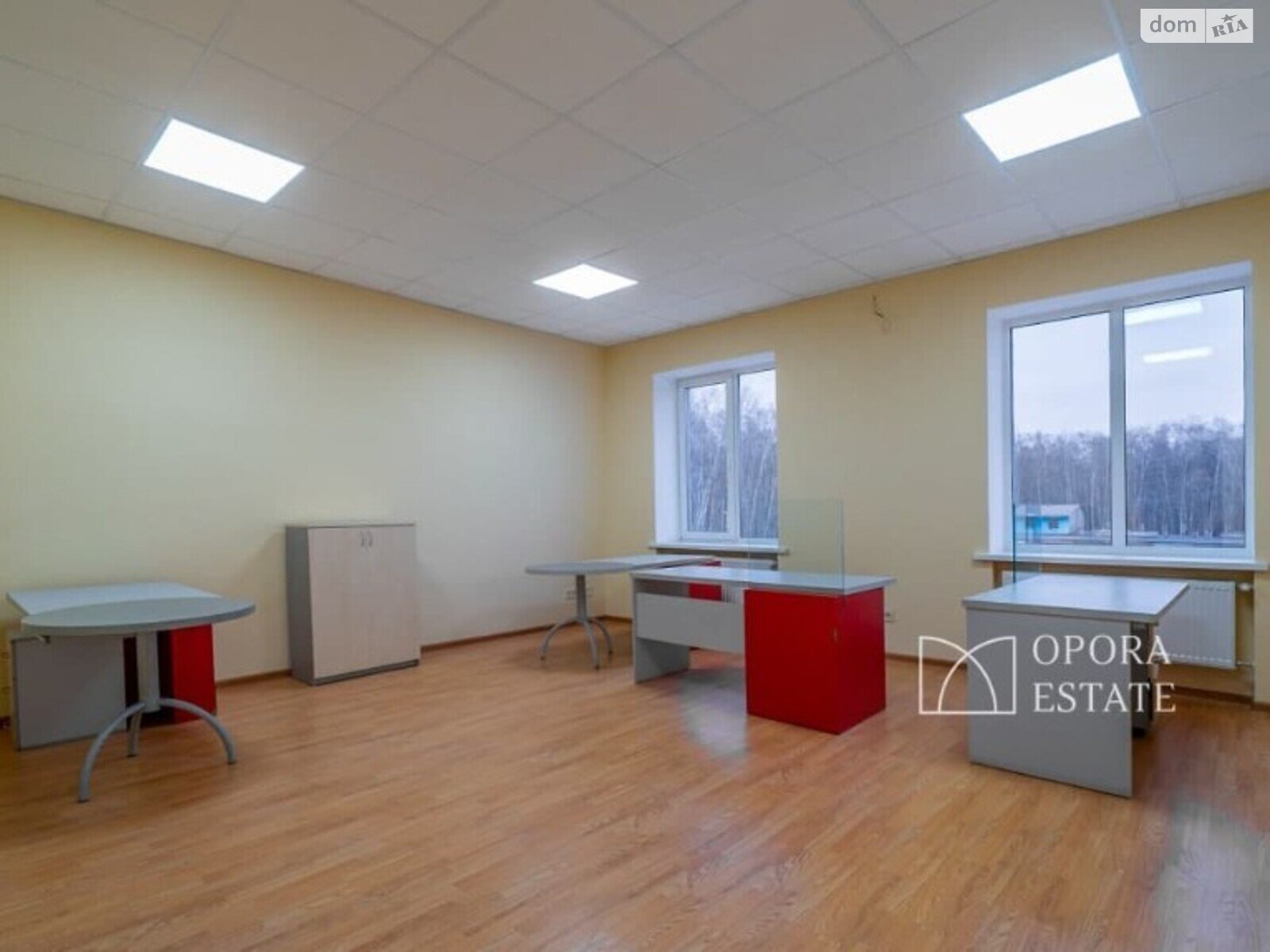 Аренда офисного помещения в Чернигове, Проспект Мира, помещений - 5, этаж - 2 фото 1