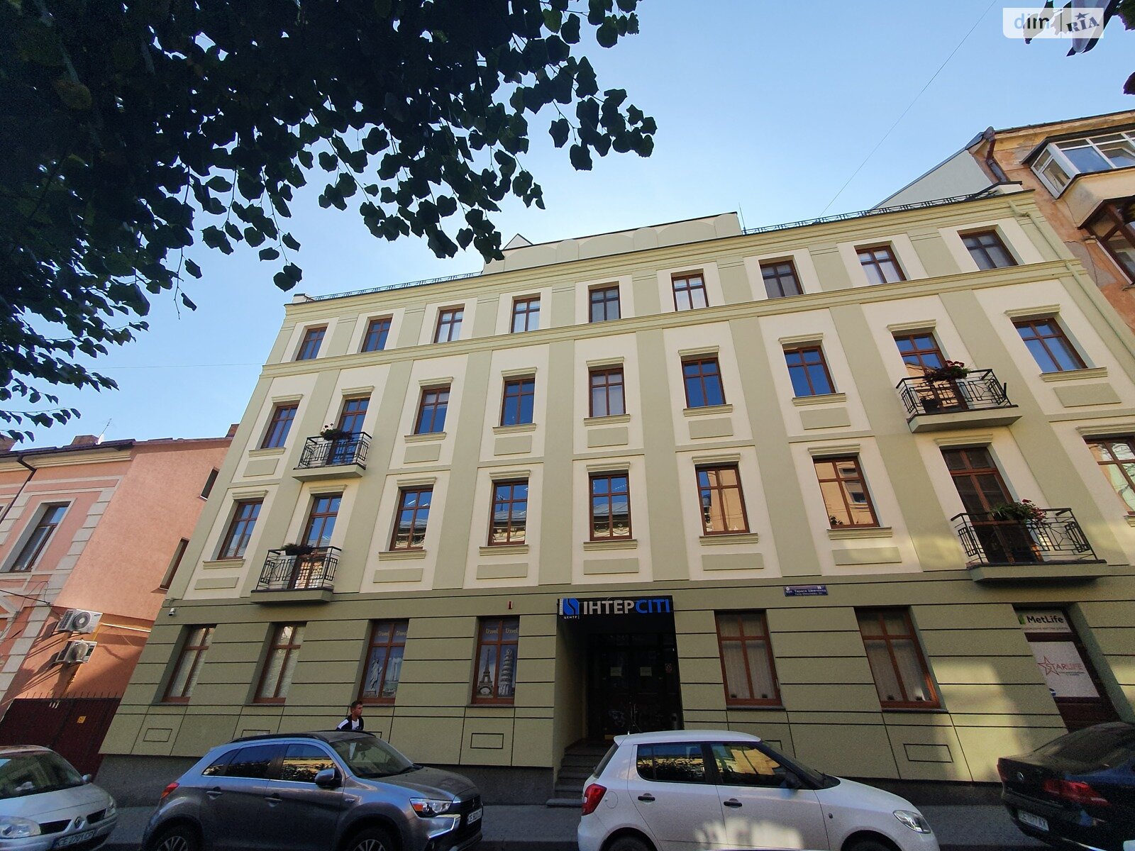 Оренда офісного приміщення в Чернівцях, Шевченка Тараса вулиця 28, приміщень - 14 фото 1 Оренда офісного приміщення в Чернівцях, Шевченка Тараса вулиця 28, приміщень - 14 фото 1