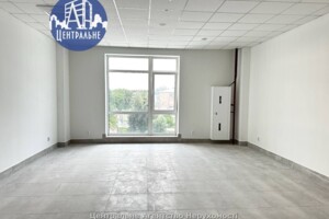 Аренда офисного помещения в Черновцах, Ясско улица, помещений - 1, этаж - 3 фото 2