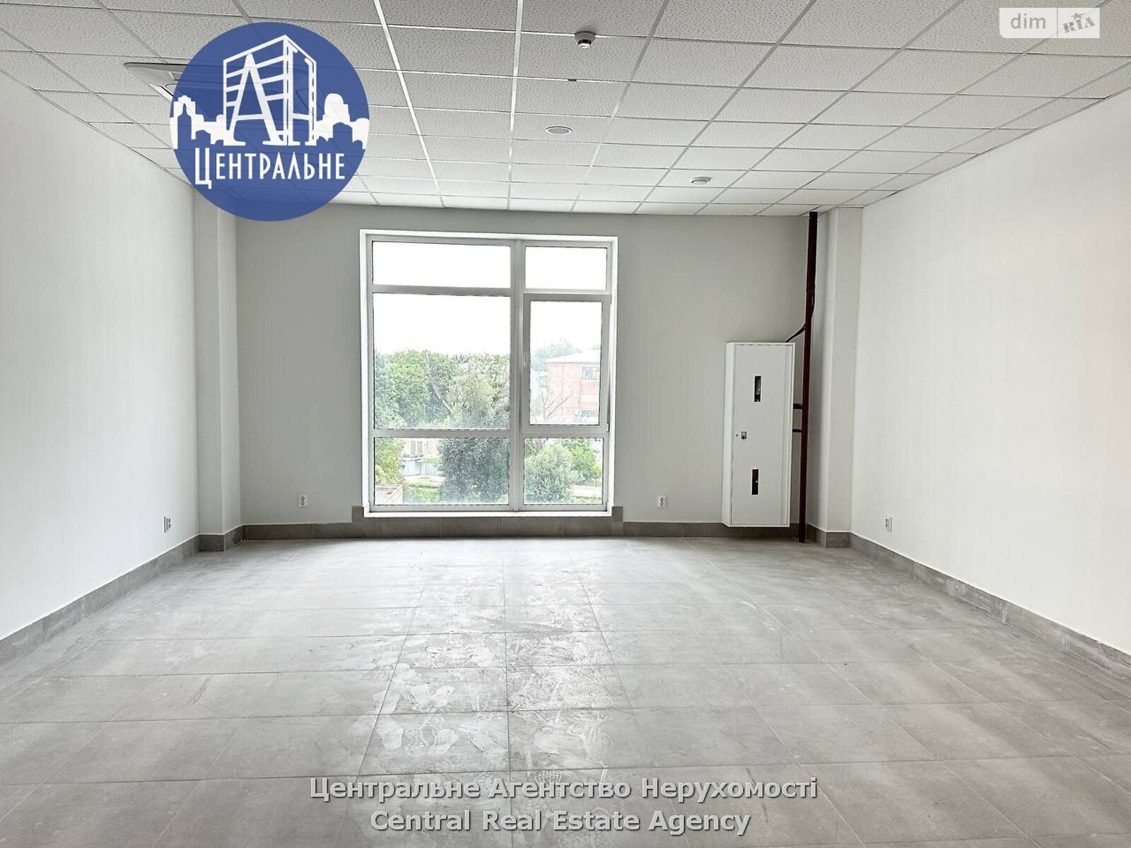 Аренда офисного помещения в Черновцах, Ясско улица, помещений - 1, этаж - 3 фото 1