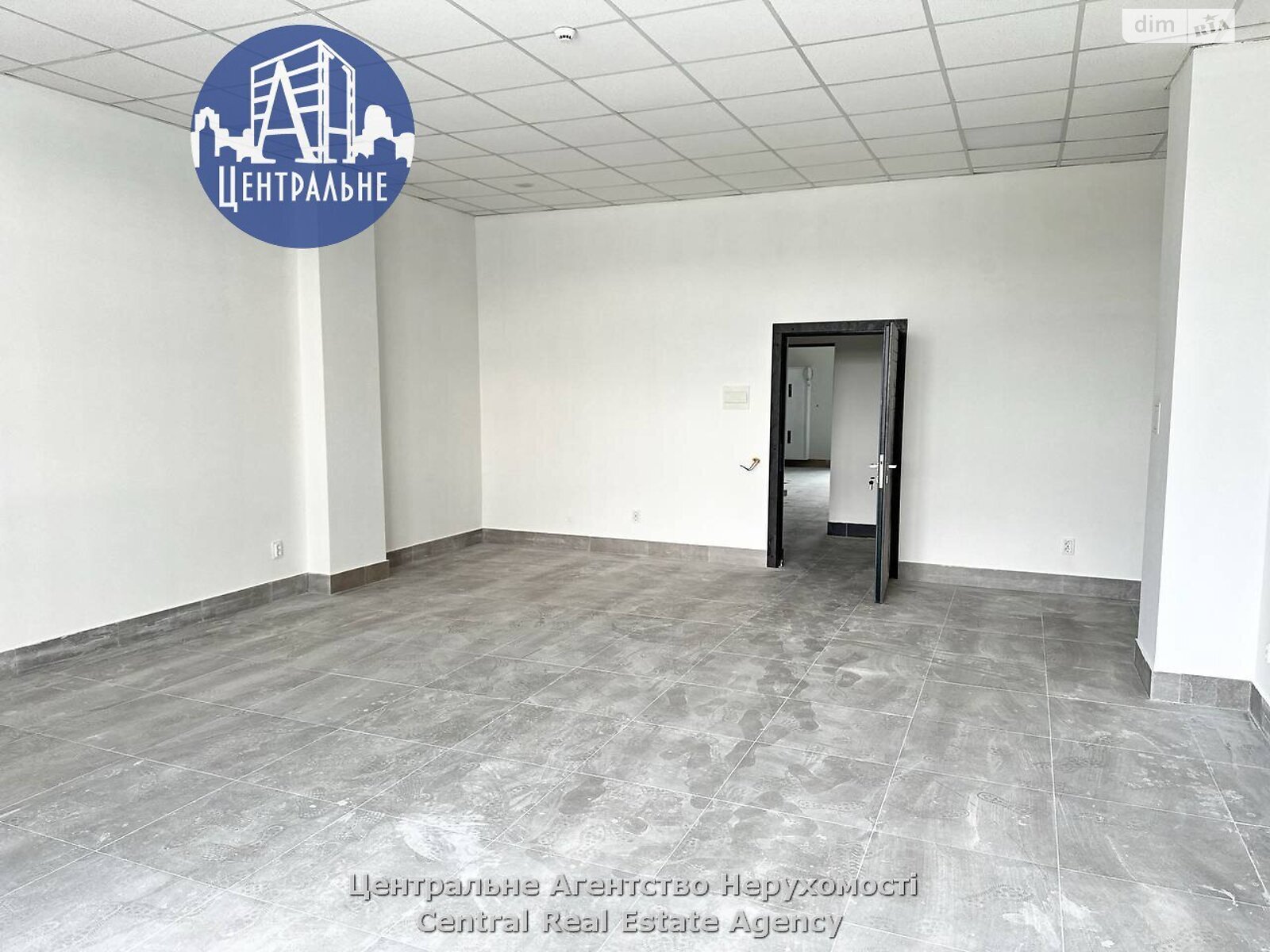 Аренда офисного помещения в Черновцах, Ясско улица, помещений - 1, этаж - 3 фото 1