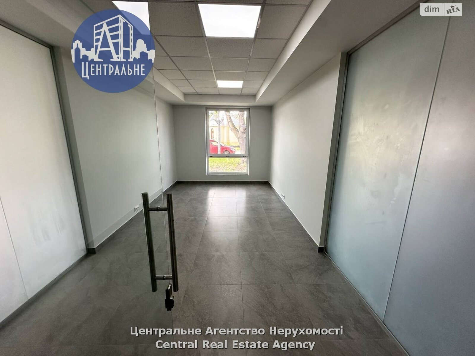 Оренда офісного приміщення в Чернівцях, Ярослава Мудрого вулиця, приміщень - 4, поверх - 1 фото 1 Оренда офісного приміщення в Чернівцях, Ярослава Мудрого вулиця, приміщень - 4, поверх - 1 фото 1