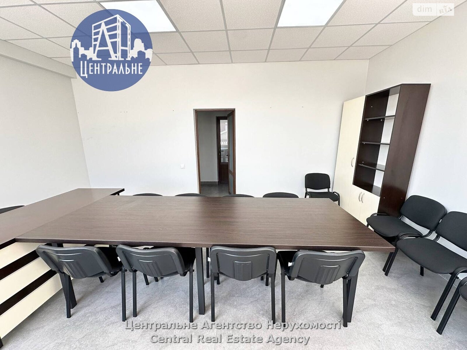 Аренда офисного помещения в Черновцах, Ярослава Мудрого улица, помещений - 1, этаж - 3 фото 1