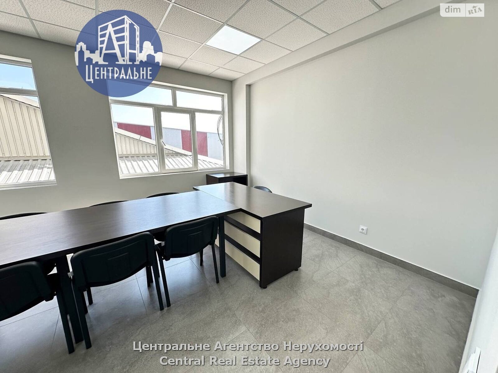 Аренда офисного помещения в Черновцах, Ярослава Мудрого улица, помещений - 1, этаж - 3 фото 1