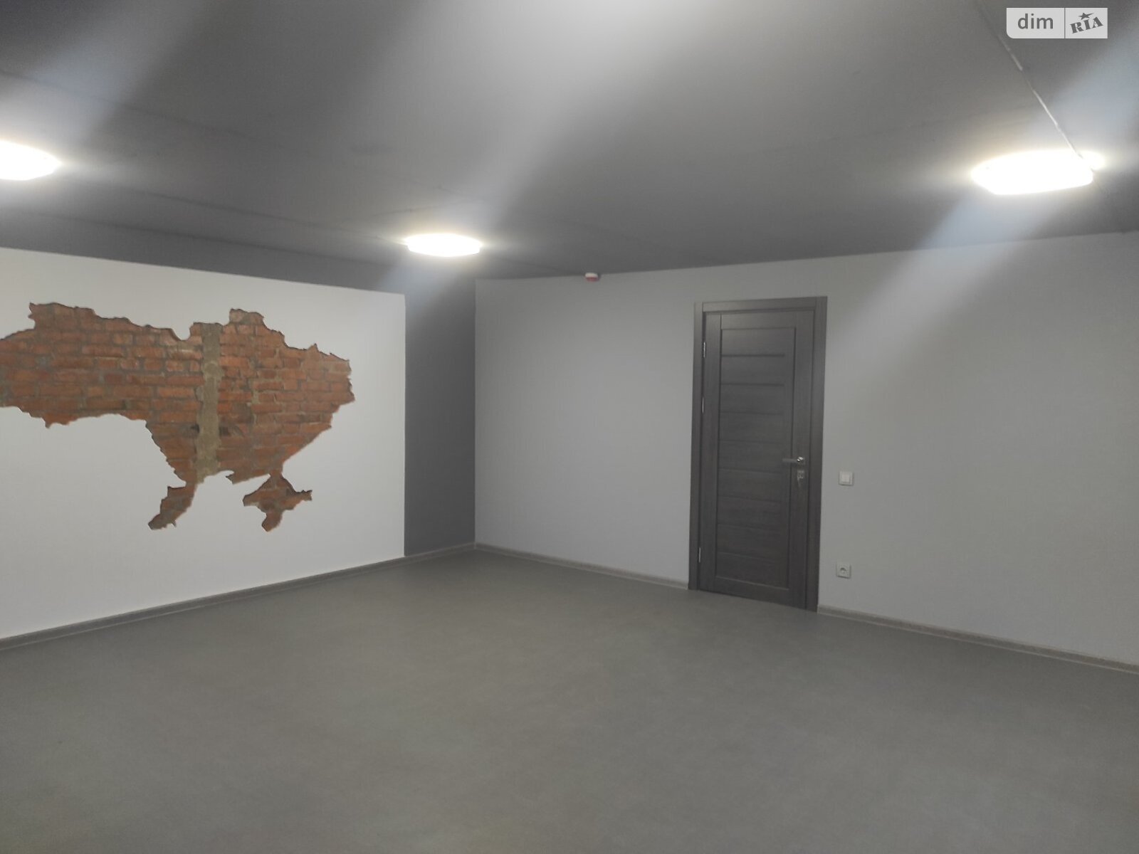 Аренда офисного помещения в Черновцах, Ровенская улица 12Б/2, помещений - 2, этаж - 2 фото 1 Аренда офисного помещения в Черновцах, Ровенская улица 12Б/2, помещений - 2, этаж - 2 фото 1