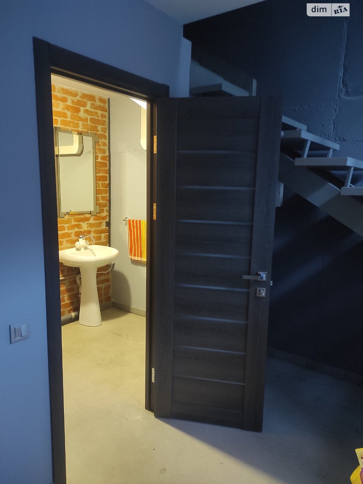 Аренда офисного помещения в Черновцах, Ровенская улица 12Б/2, помещений - 2, этаж - 2 фото 1 Аренда офисного помещения в Черновцах, Ровенская улица 12Б/2, помещений - 2, этаж - 2 фото 1