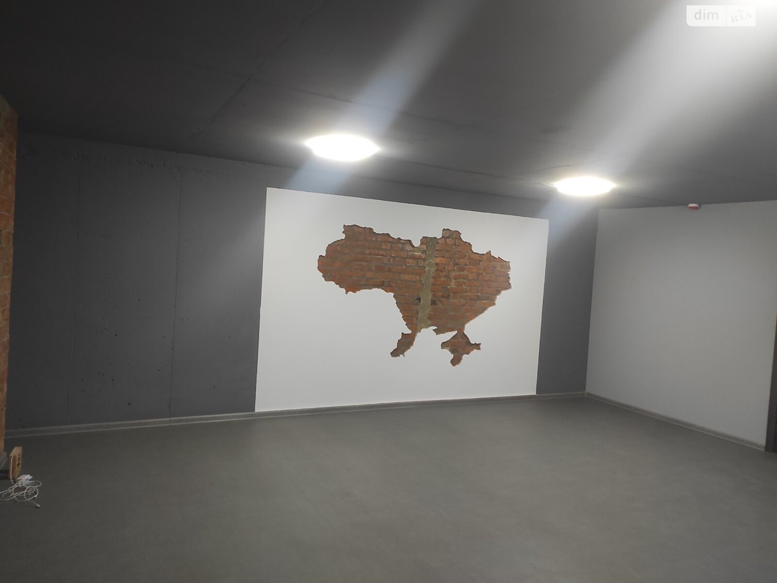 Аренда офисного помещения в Черновцах, Ровенская улица 12Б/2, помещений - 2, этаж - 2 фото 1 Аренда офисного помещения в Черновцах, Ровенская улица 12Б/2, помещений - 2, этаж - 2 фото 1