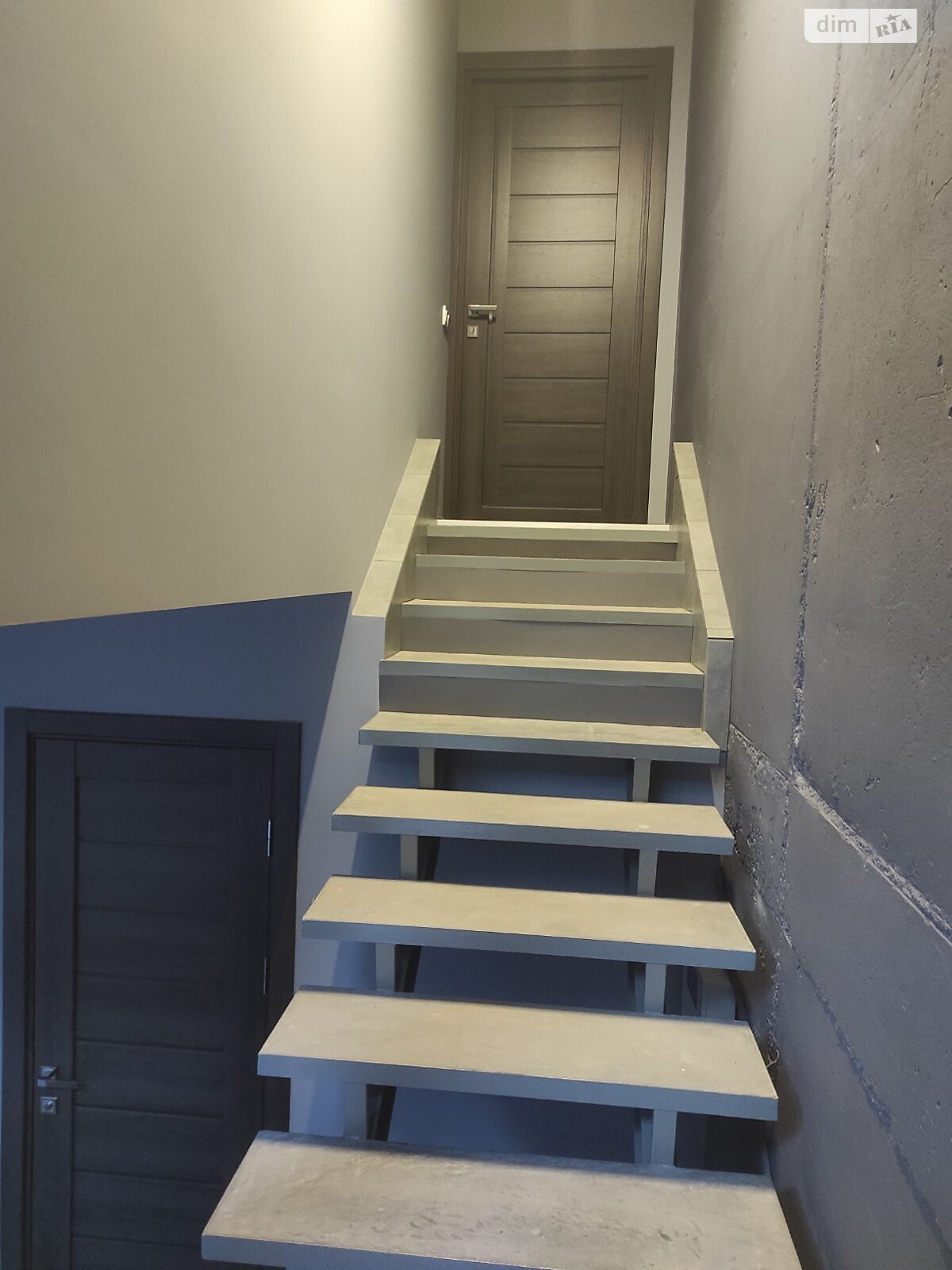 Аренда офисного помещения в Черновцах, Ровенская улица 12Б/2, помещений - 2, этаж - 2 фото 1 Аренда офисного помещения в Черновцах, Ровенская улица 12Б/2, помещений - 2, этаж - 2 фото 1