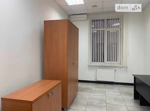 Оренда офісного приміщення в Чернівцях, Героїв Майдану вулиця 31, приміщень - 2, поверх - 2 фото 1 Оренда офісного приміщення в Чернівцях, Героїв Майдану вулиця 31, приміщень - 2, поверх - 2 фото 1