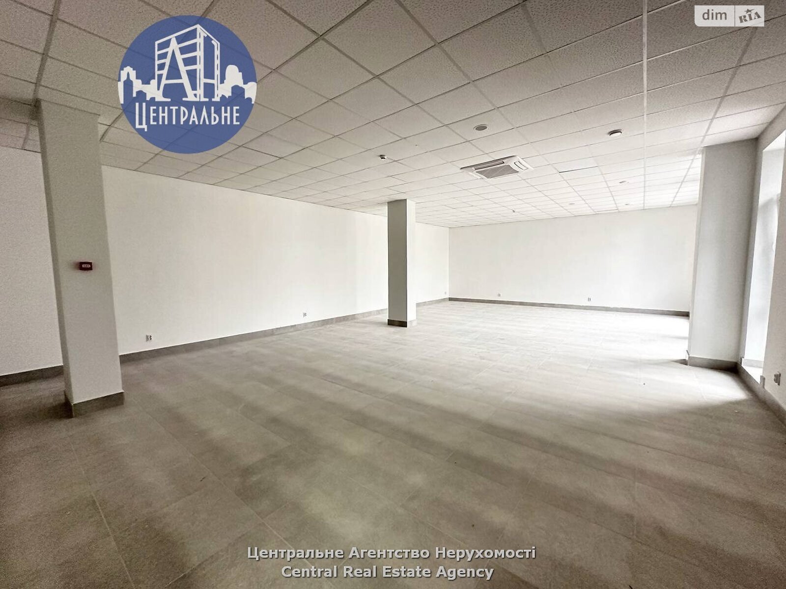 Оренда офісного приміщення в Чернівцях, Ясська вулиця 3, приміщень - 1, поверх - 3 фото 1